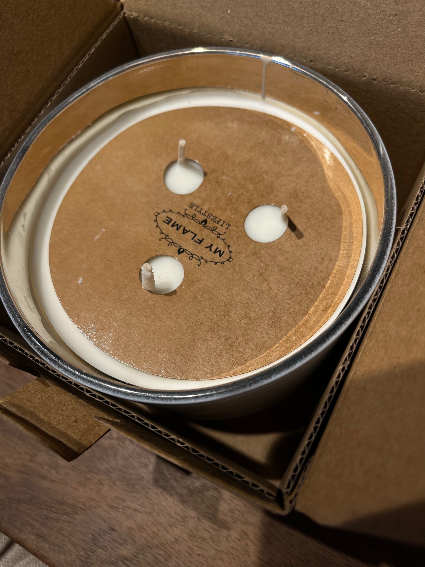 Geurkaars - I WISH YOU LOVE AND JOY FOREVER AND ALWAYS - Rozenkwarts