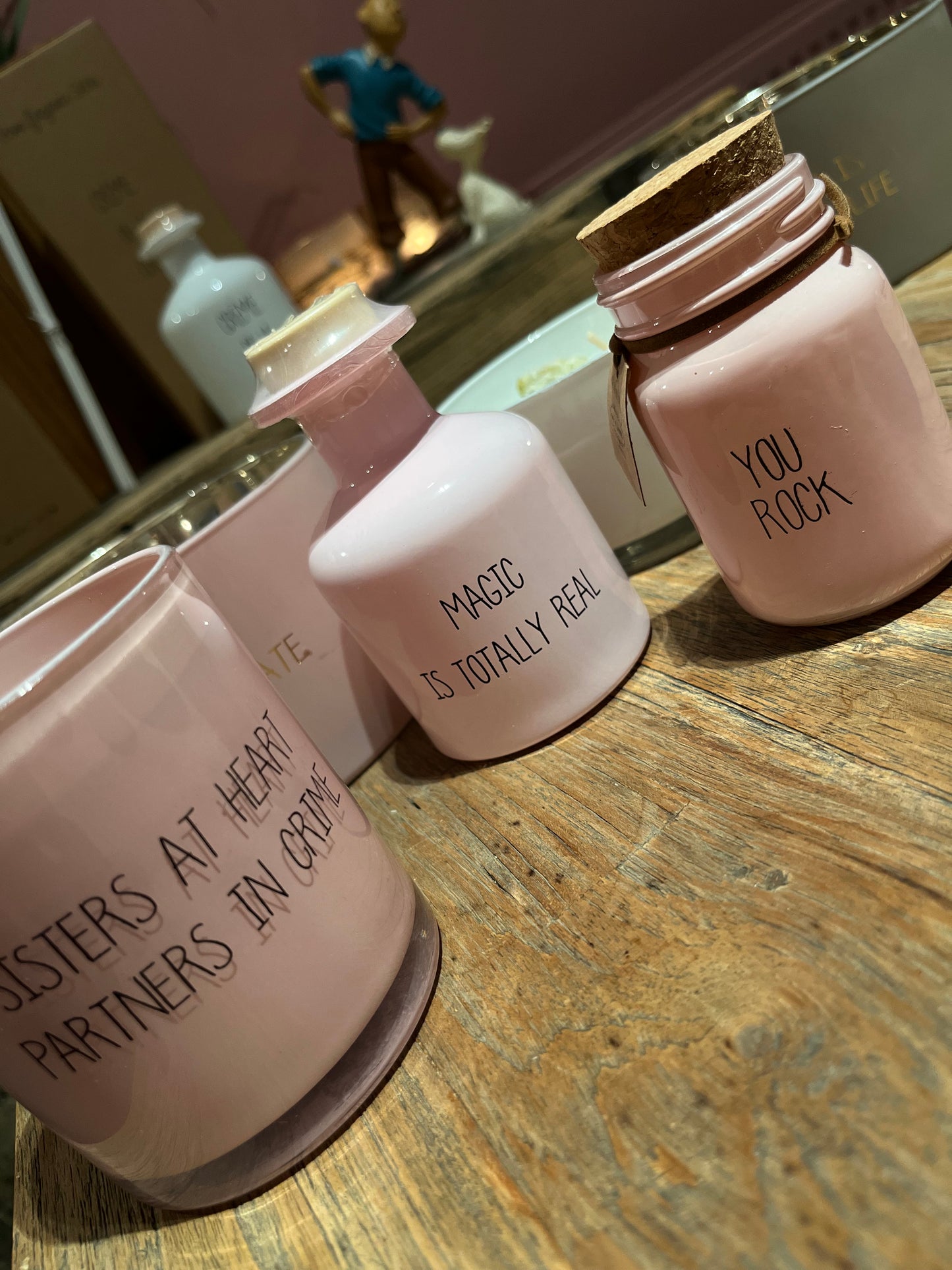 Sisters at Heart. Partners in Crime - Geurkaars Green Tea Time