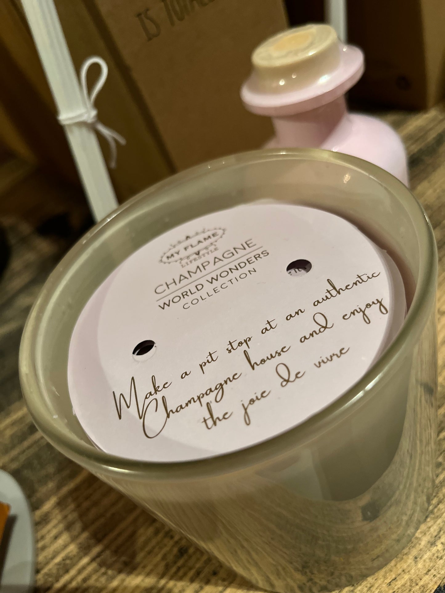 CHAMPAGNE Luxe Geurkaars- 410 gram Fig's Delight