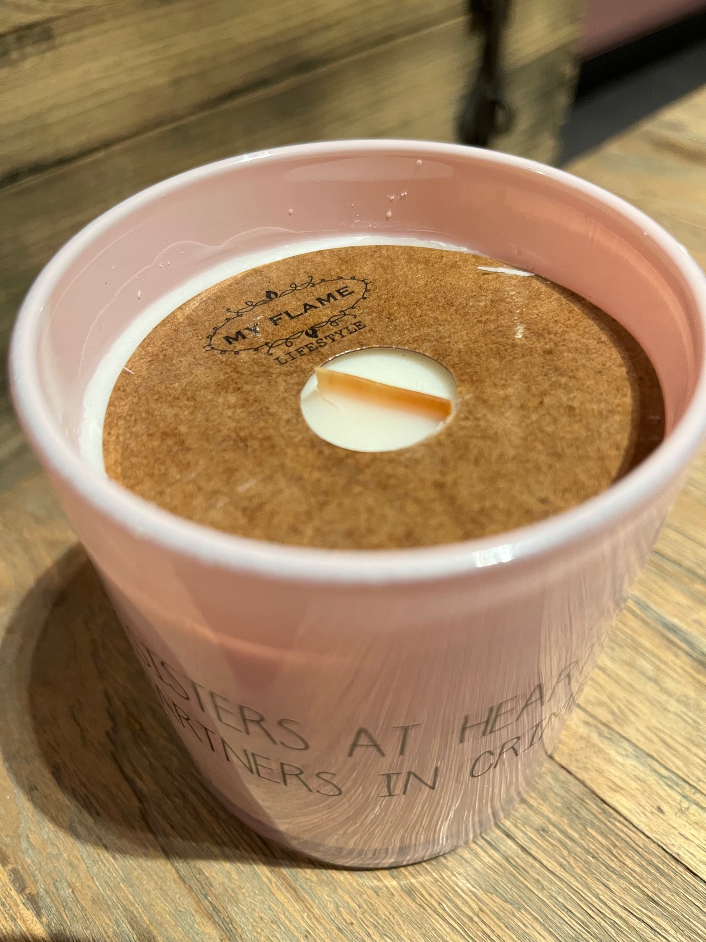 Sisters at Heart. Partners in Crime - Geurkaars Green Tea Time