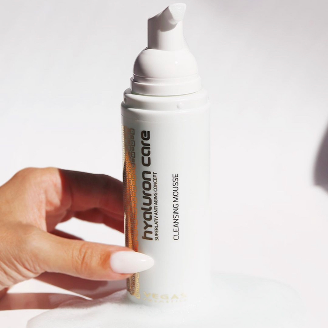 Hyaluron Reinigingsschuim - ANTI AGE