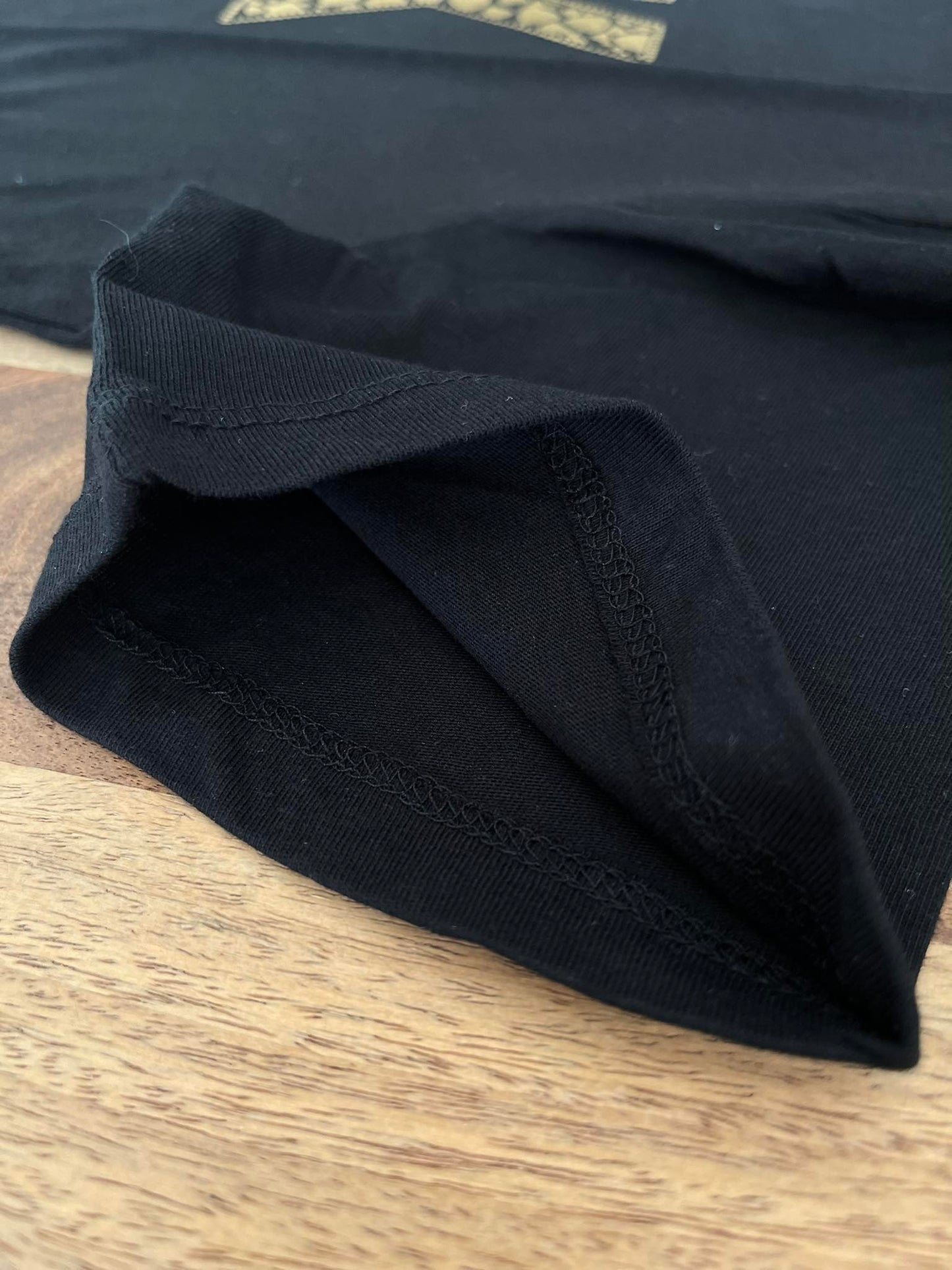 T-Shirt Black with golden PINK letters