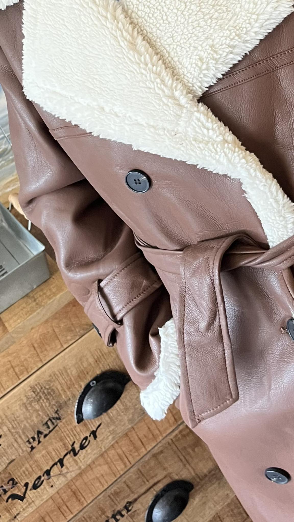 Mantel Leatherlook met warme teddy 💕 Bruin