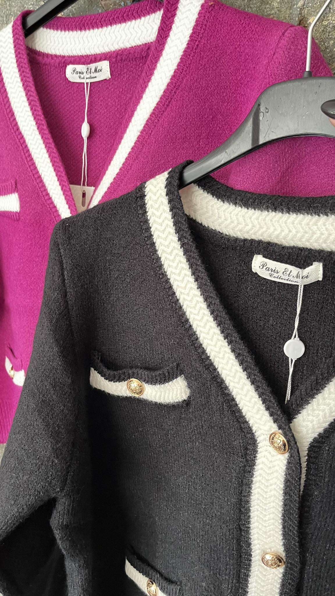 Classy Gilet - Black & White Style